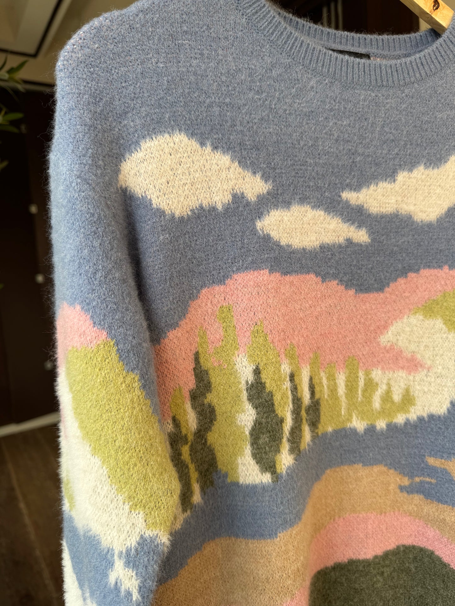 SUETER CLOUDY