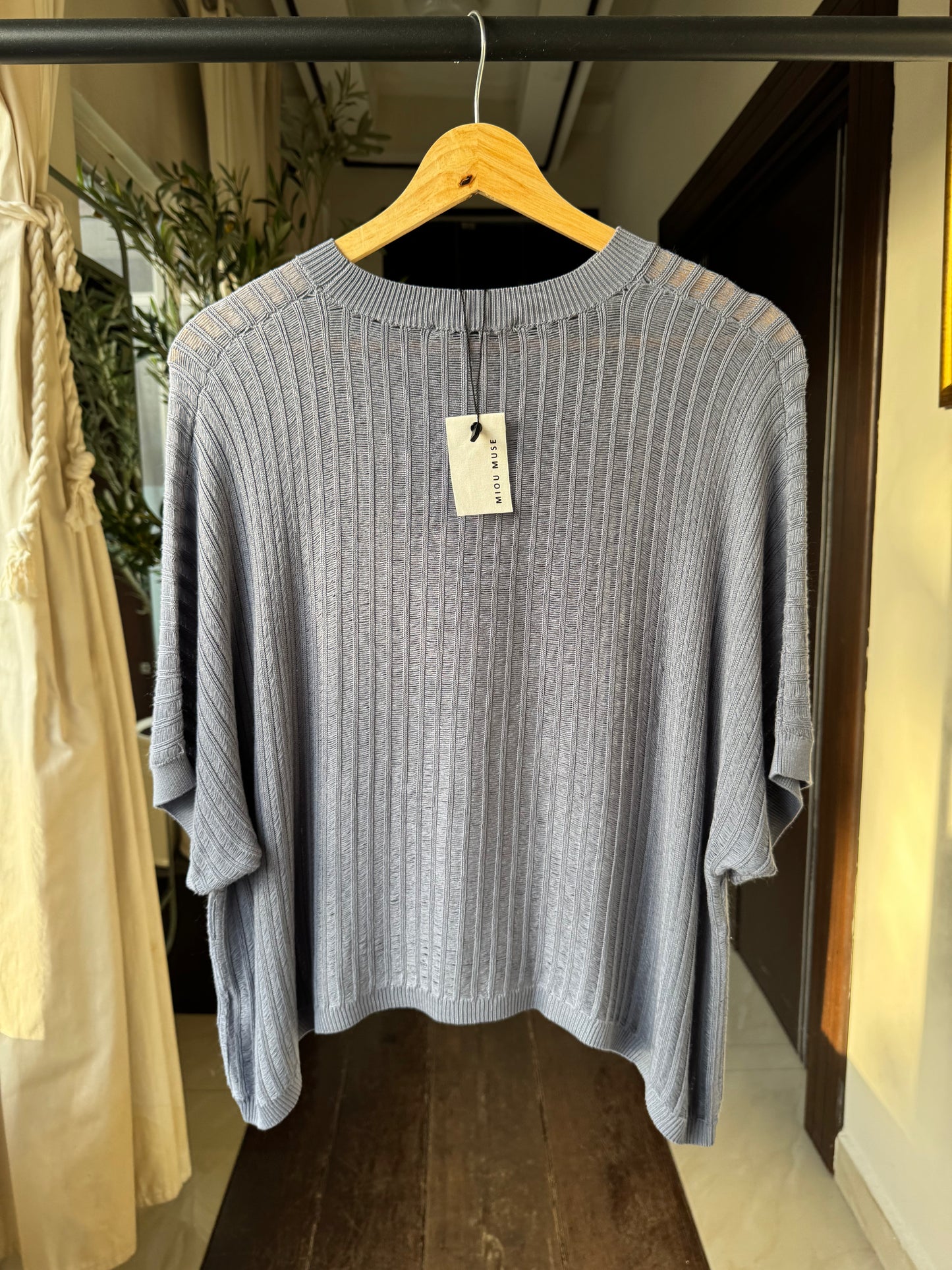 BLUSA MORA