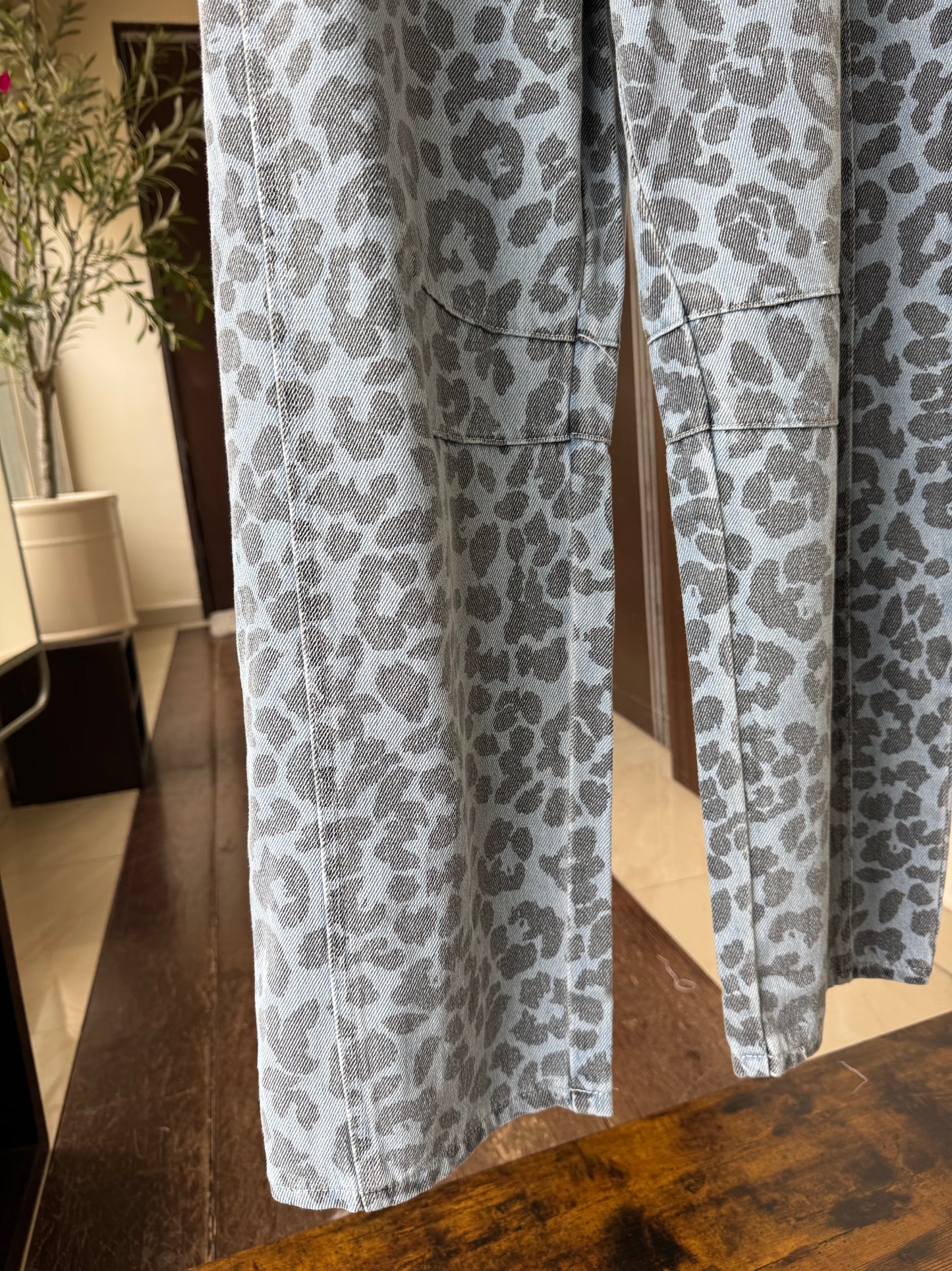PANTALON LEOPARD