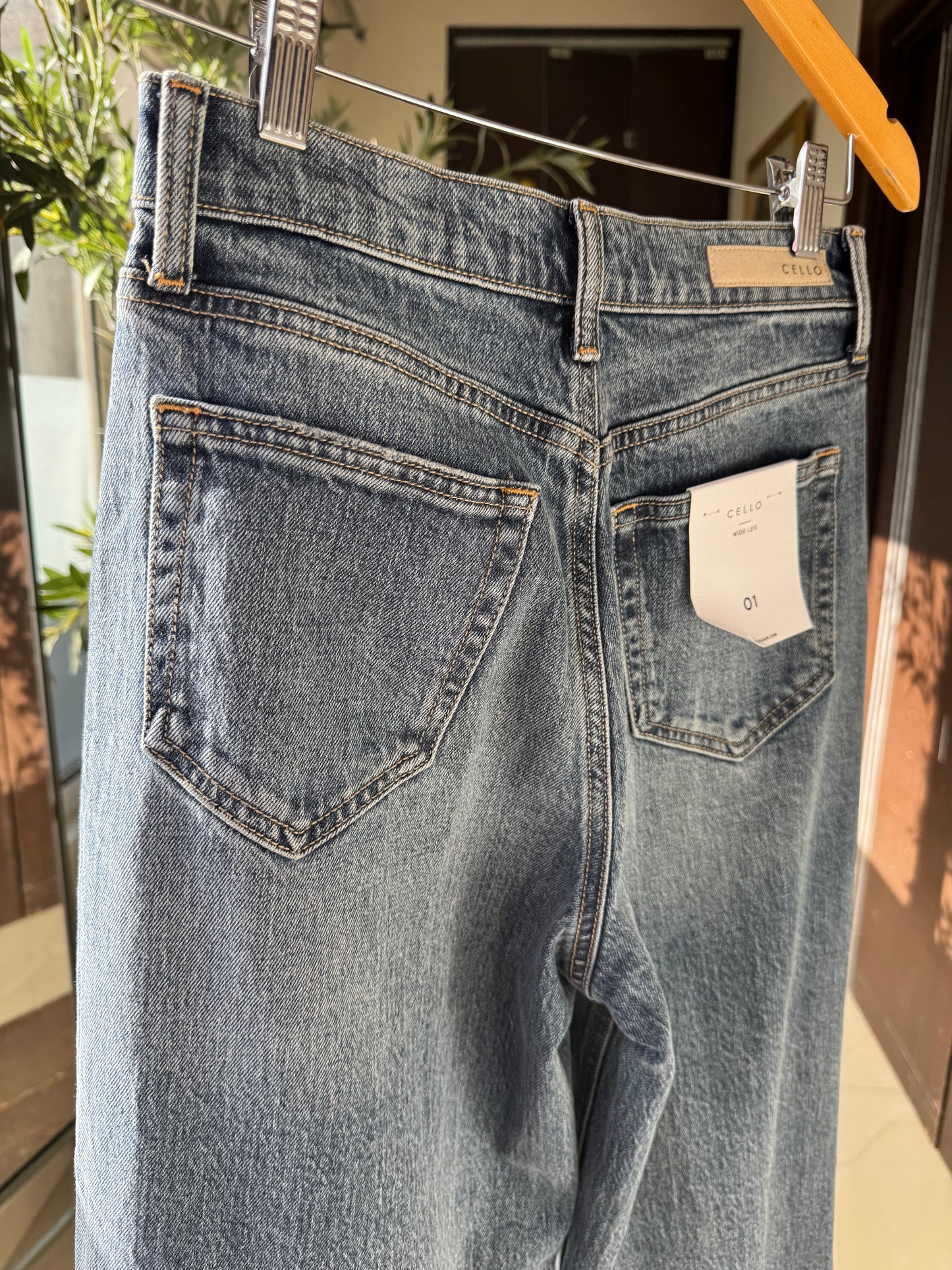 JEANS MONI