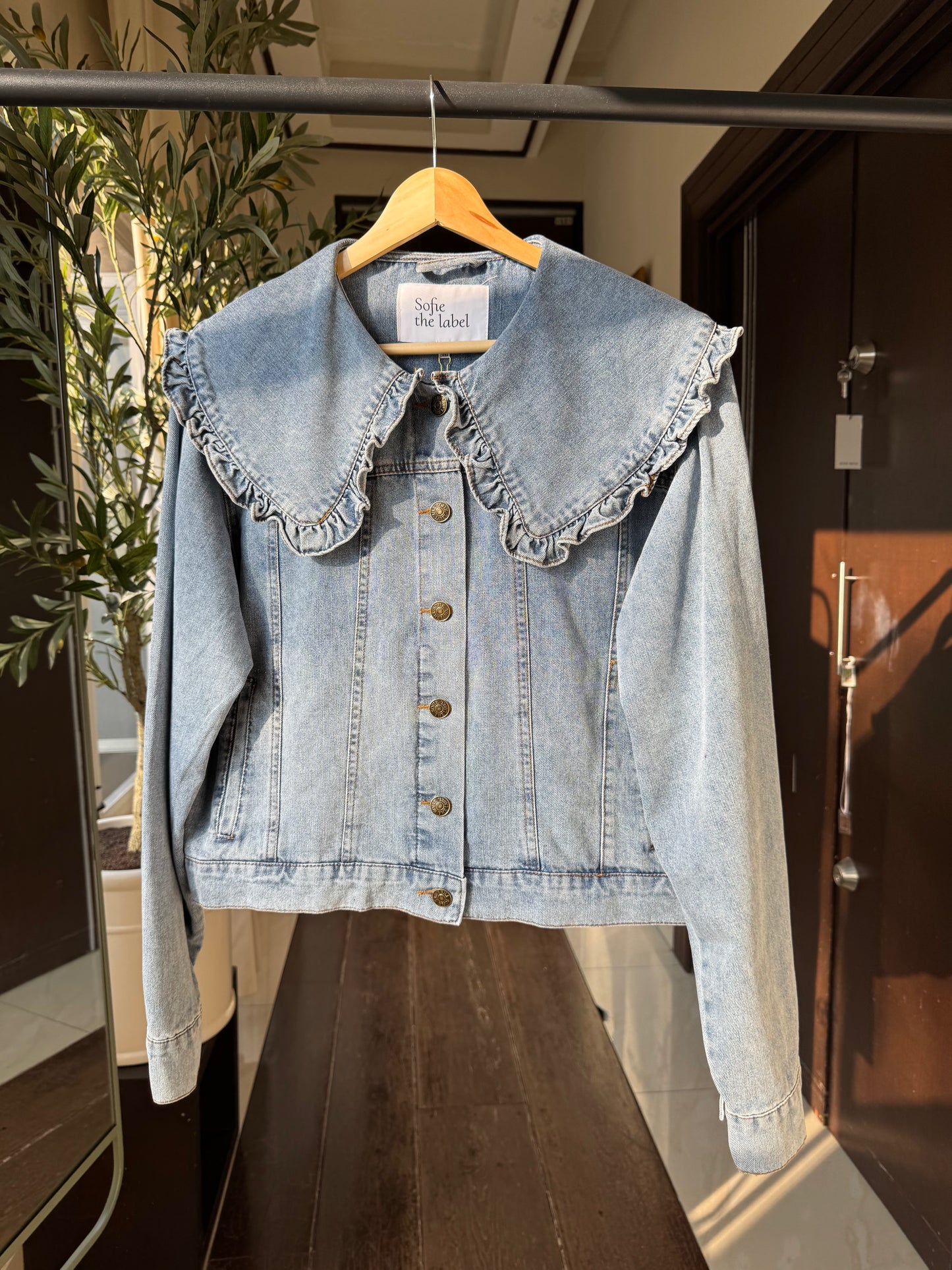 JACKET ISA