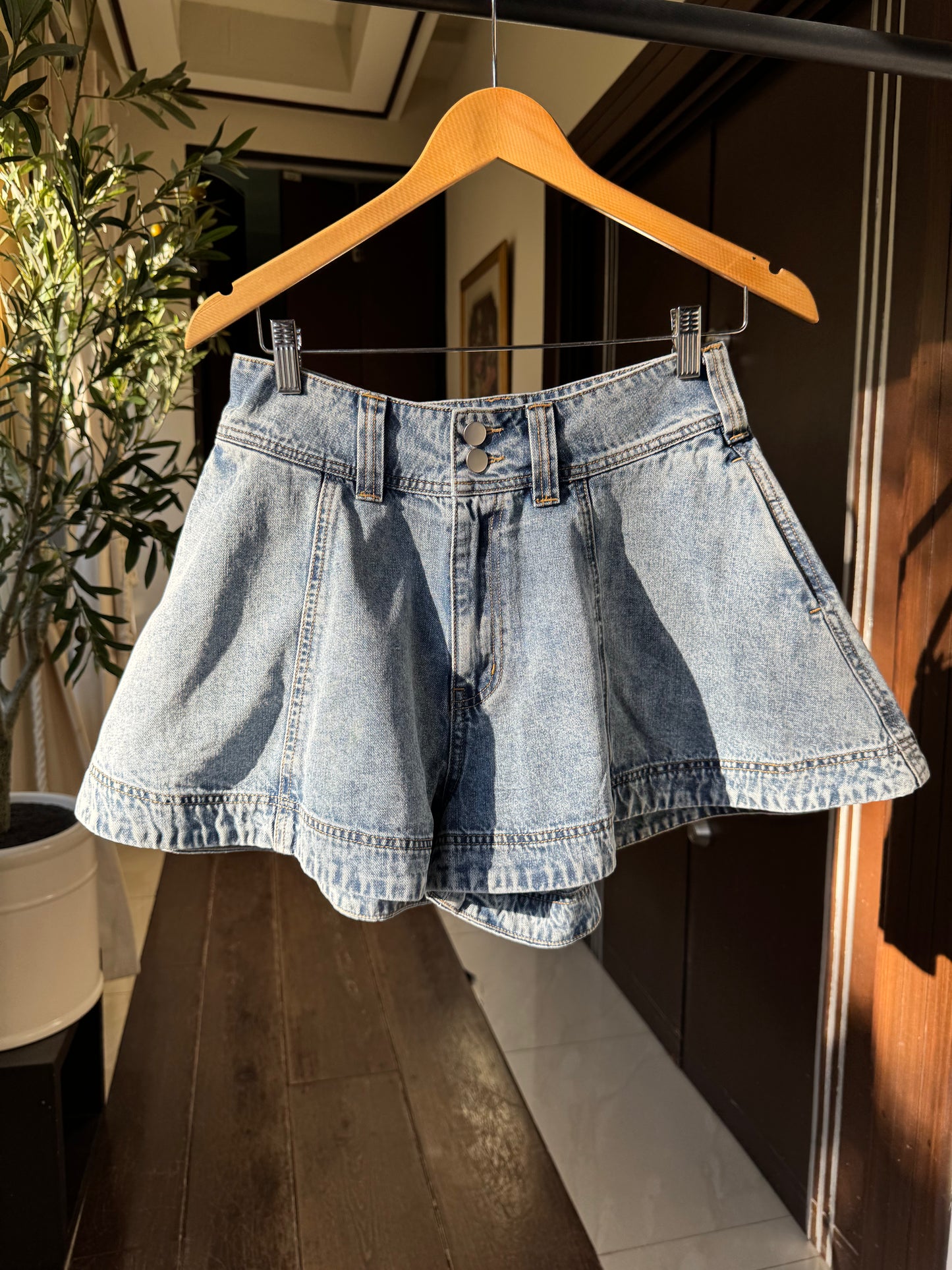 SHORT ISLA