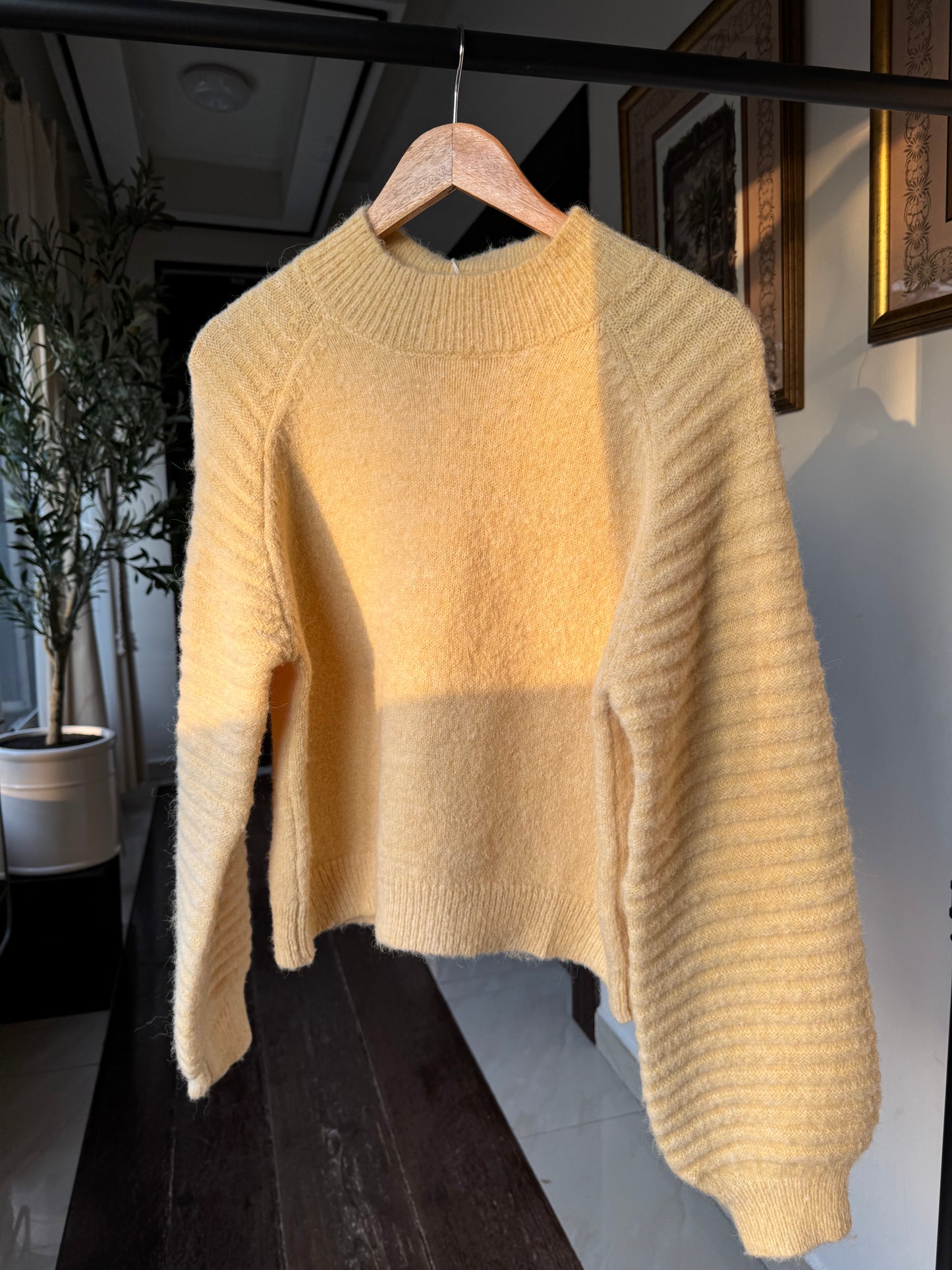 SET YELLOW